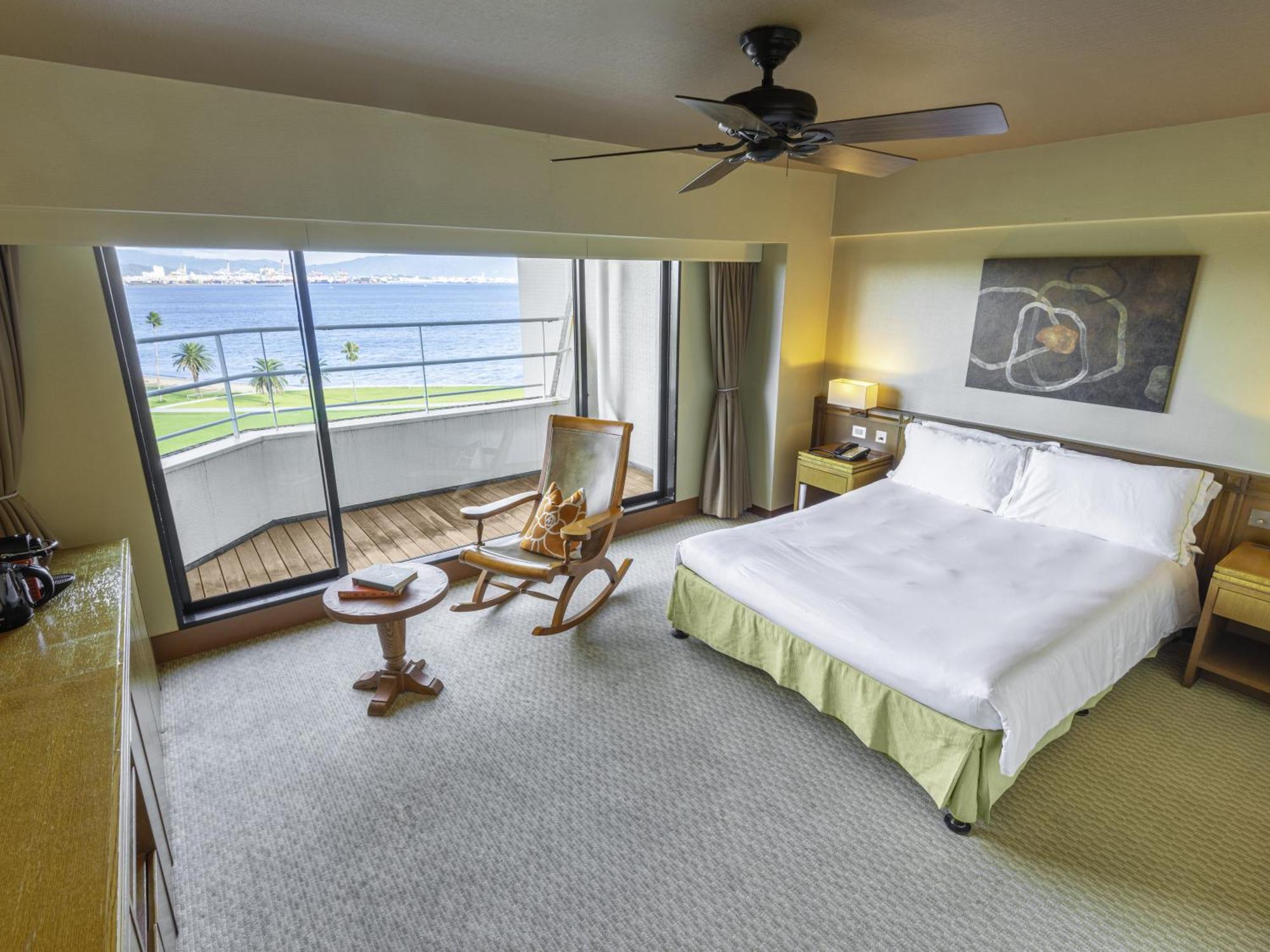 The Luigans Spa And Resort Fukuoka  Bagian luar foto